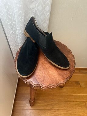 Hush Puppies Black Suede Slip-On Loafers with Contrasting Tan Trim